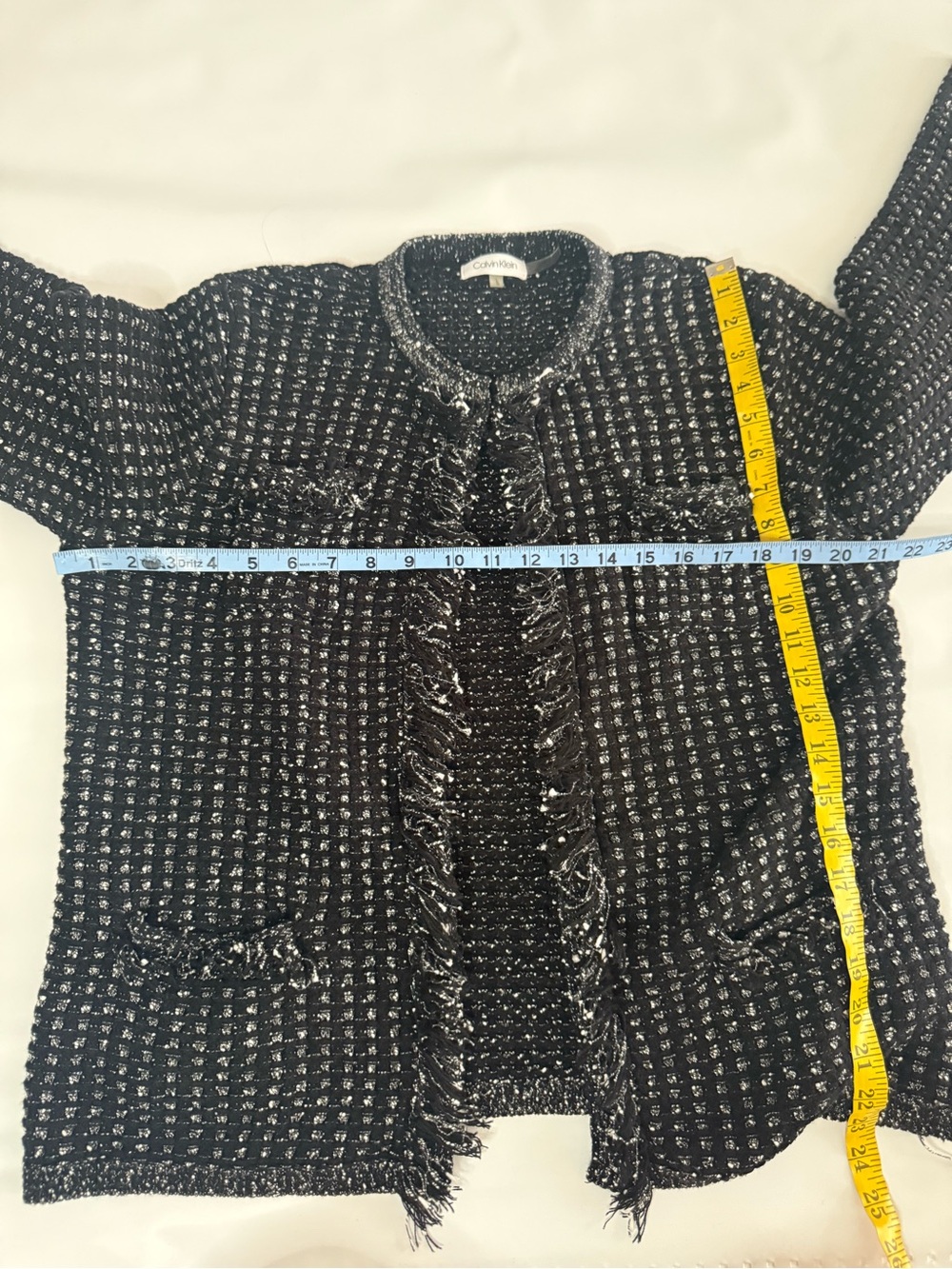 Calvin Klein Black & White Tweed sweater Jacket in size large - Picture 9 of 11